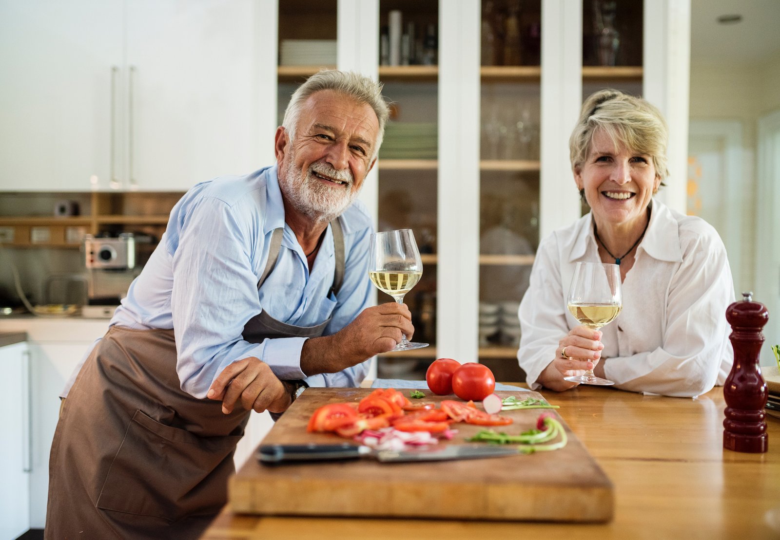 Which retirement for you? Step-Down or Jump-Off-Cliff